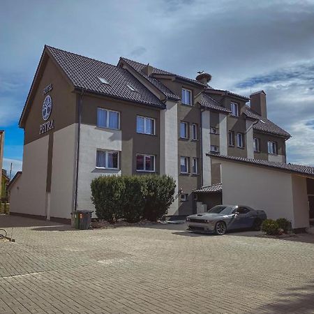 Hotel Petra Hrabušice 外观 照片